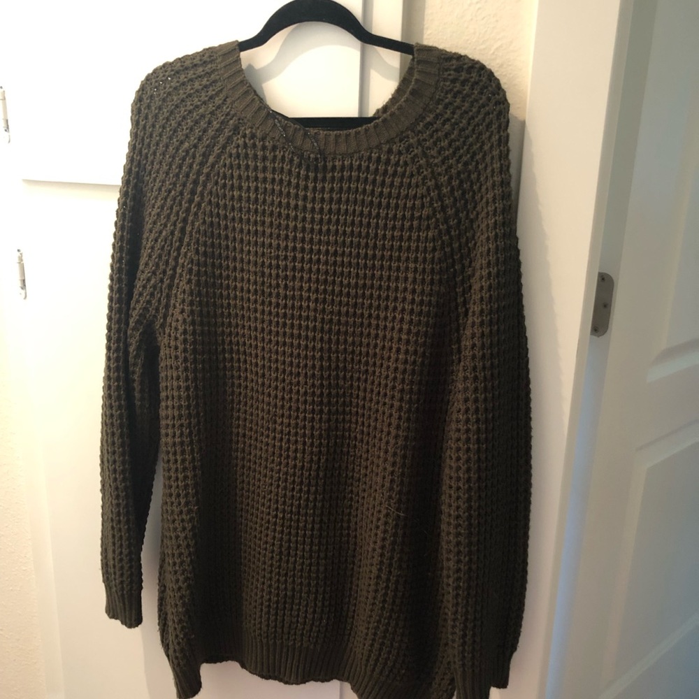 Forever 21+ Women’s Plus-Size Olive Tunic Sweater